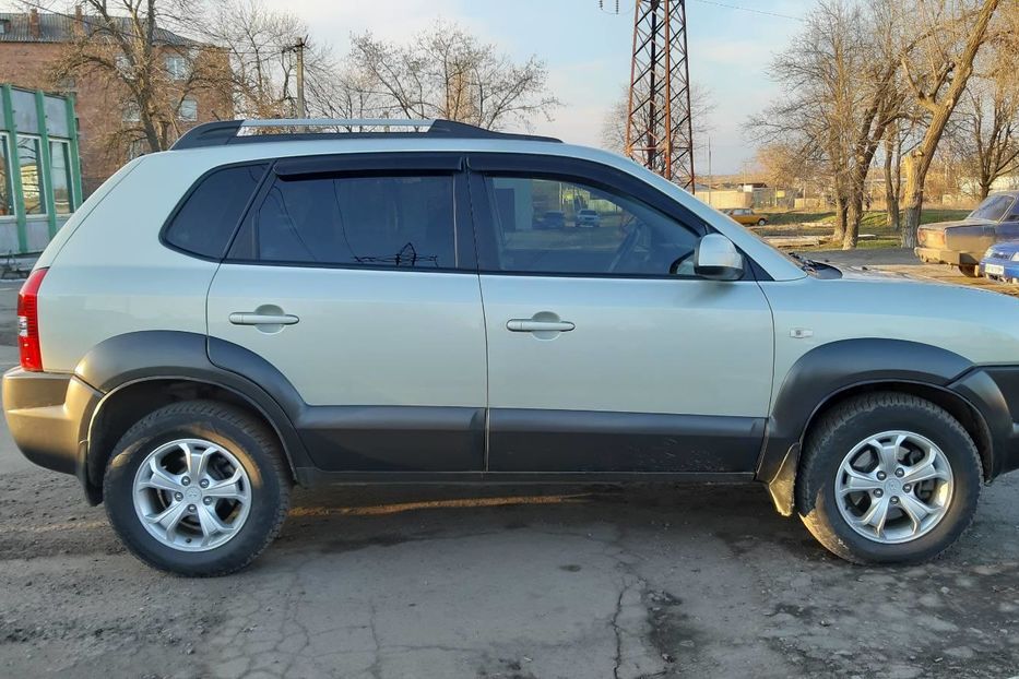 Продам Hyundai Tucson 2010 года в г. Токмак, Запорожская область