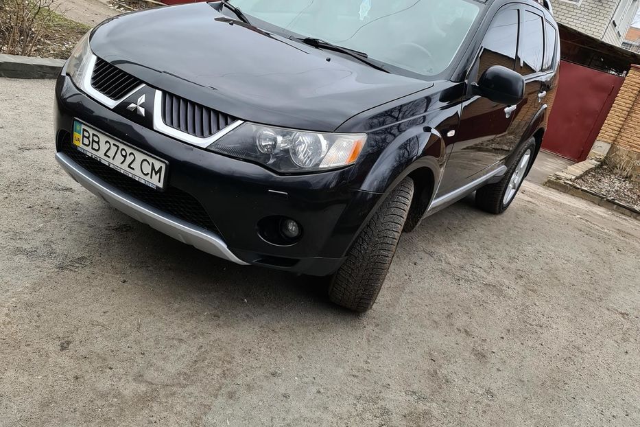 Продам Mitsubishi Outlander XL Ultimate  2008 года в Харькове