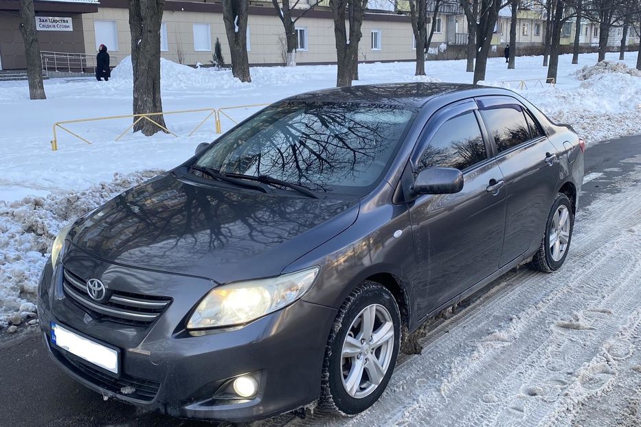 Продам Toyota Corolla 2007 года в Киеве