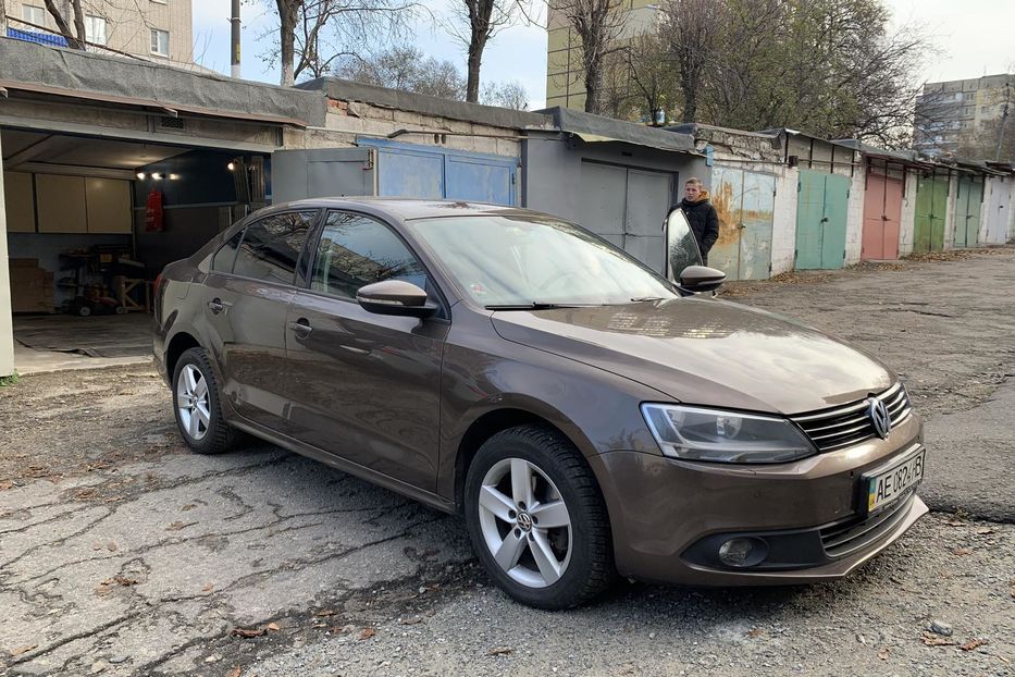 Продам Volkswagen Jetta TSI 2012 года в Днепре