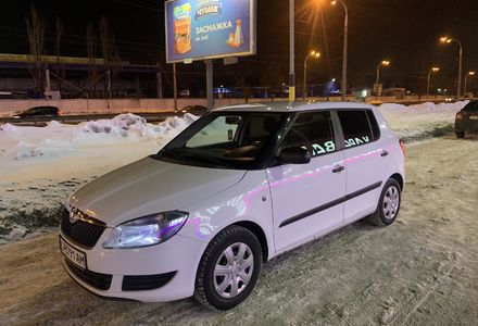 Продам Skoda Fabia 2013 года в Киеве