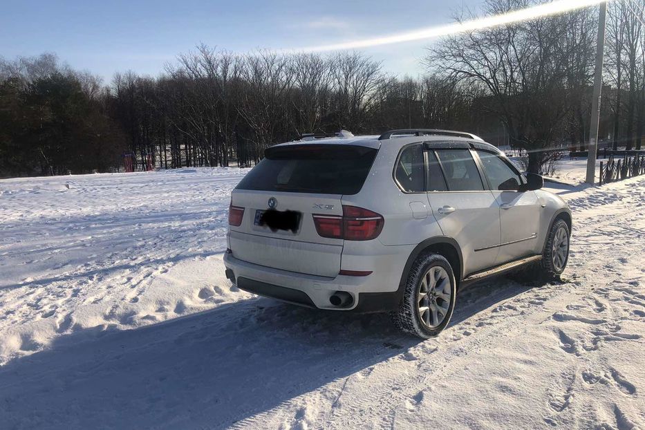 Продам BMW X5 X-drive  2011 года в Ровно