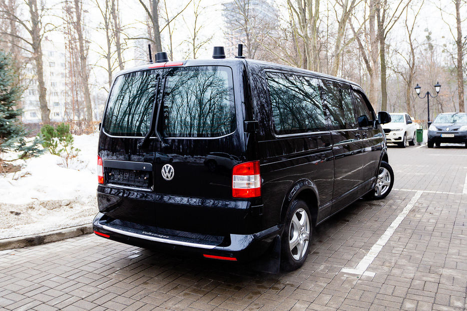 Продам Volkswagen Caravella VIP 2012 года в Киеве