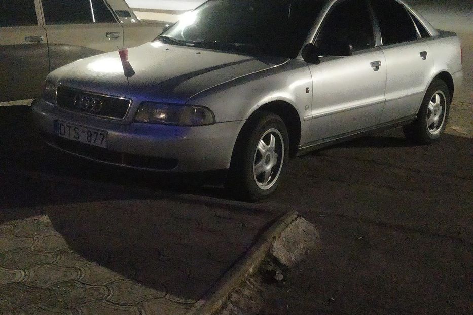 Продам Audi A4 1998 года в г. Болград, Одесская область