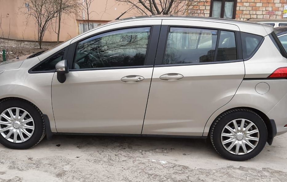 Продам Ford B-Max 2015 года в Киеве