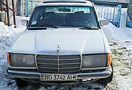 Продам Mercedes-Benz 200 w123 1984 года в Тернополе