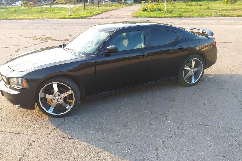 Продам Dodge Charger 2007 года в Запорожье