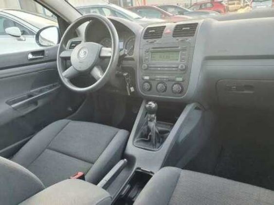 Продам Volkswagen Golf V 2006 года в Черновцах