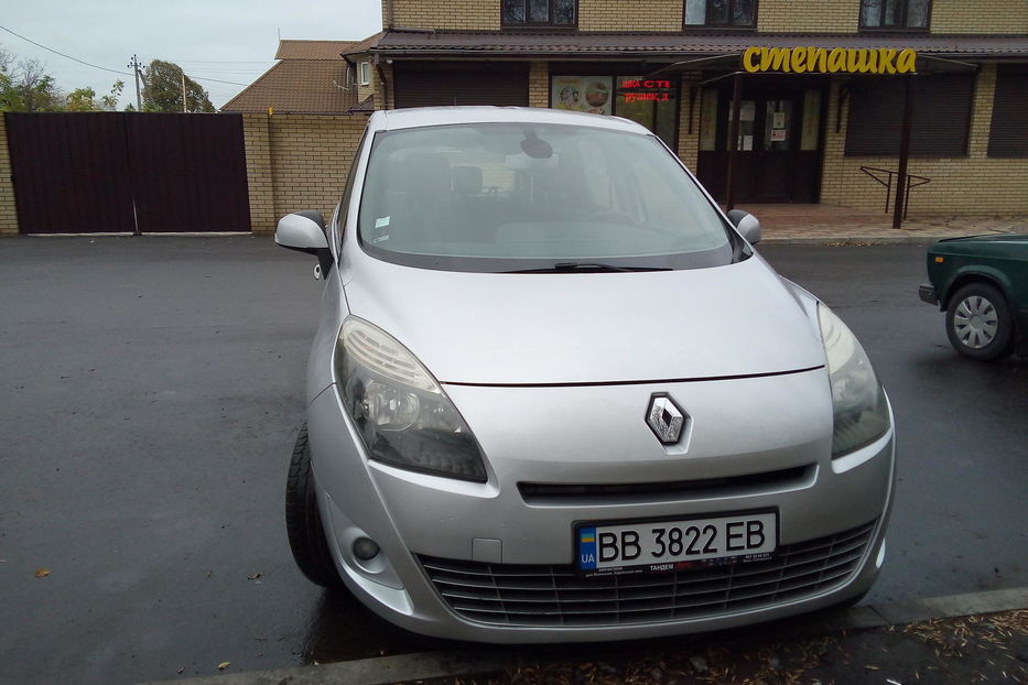 Продам Renault Grand Scenic 2009 года в г. Лисичанск, Луганская область