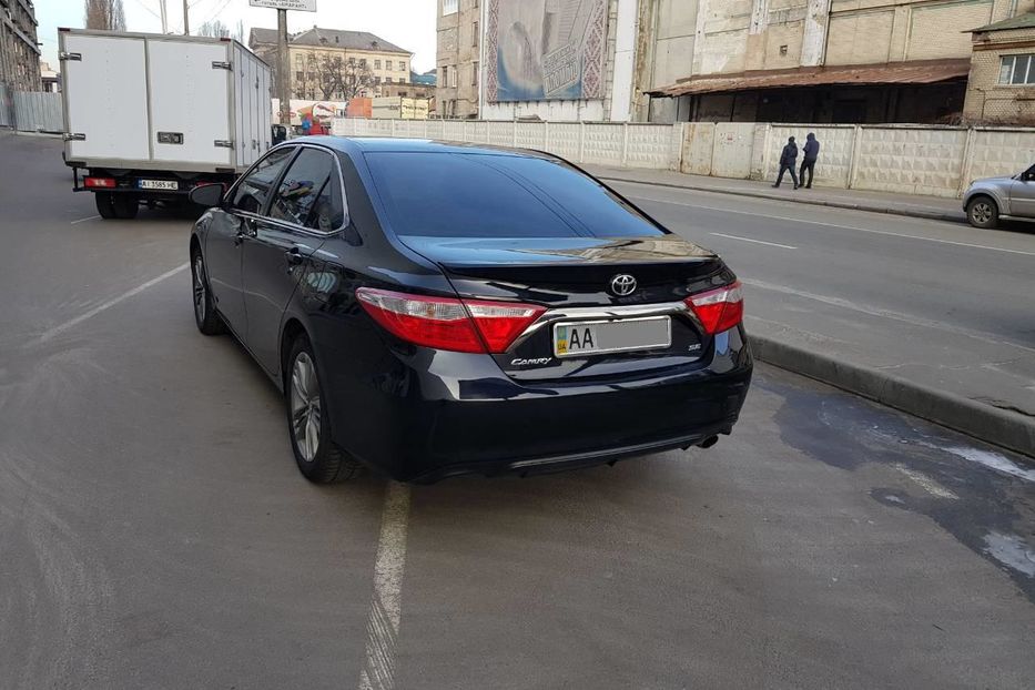 Продам Toyota Camry 2015 года в Киеве
