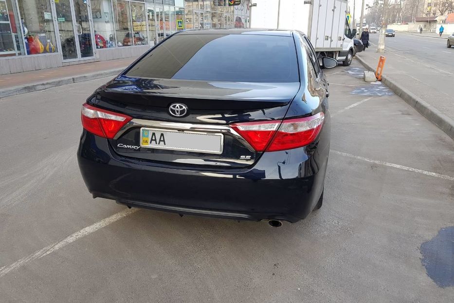 Продам Toyota Camry 2015 года в Киеве