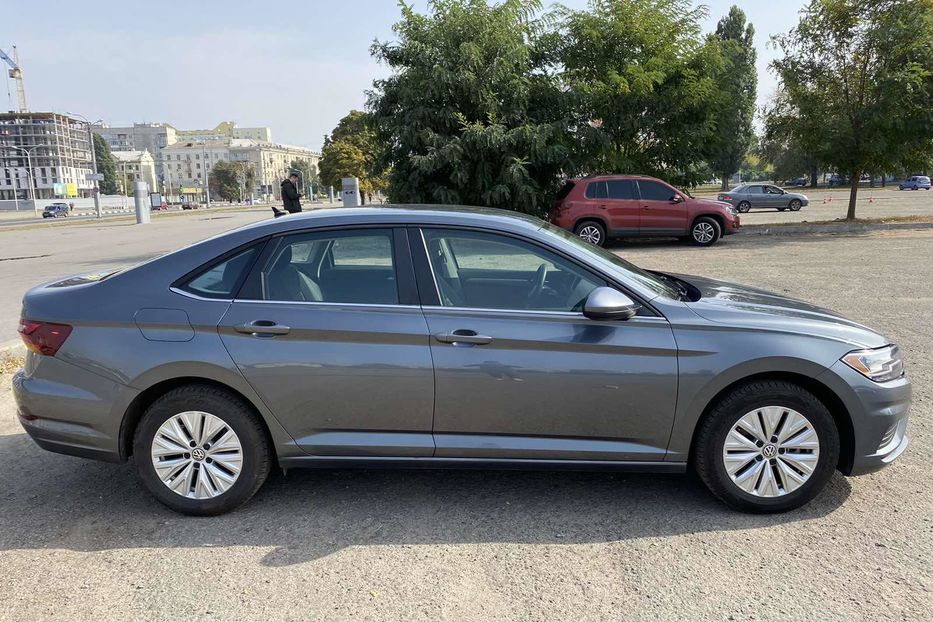 Продам Volkswagen Jetta 2018 года в Харькове