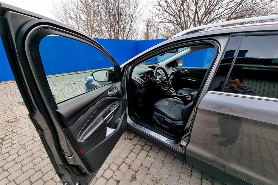 Продам Ford Kuga TITANIUM 2013 года в Хмельницком