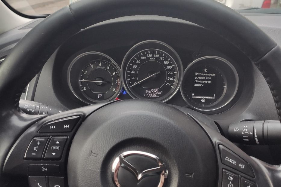 Продам Mazda 6 Official 2013 года в Киеве