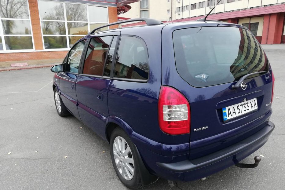 Продам Opel Zafira 2004 года в Киеве