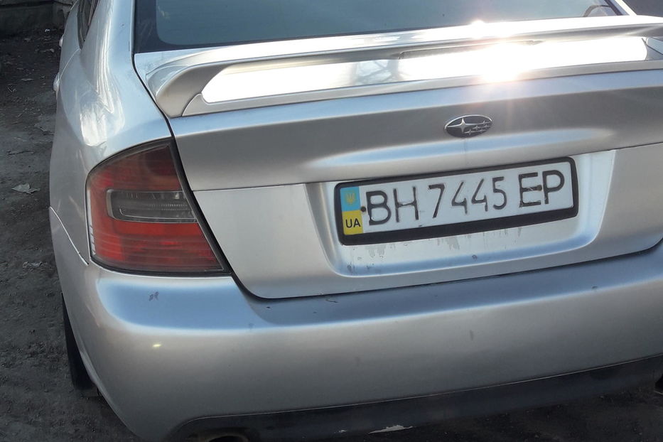 Продам Subaru Legacy седан 2003 года в Одессе