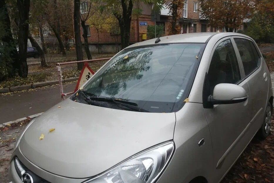 Продам Hyundai i10 2012 года в Харькове