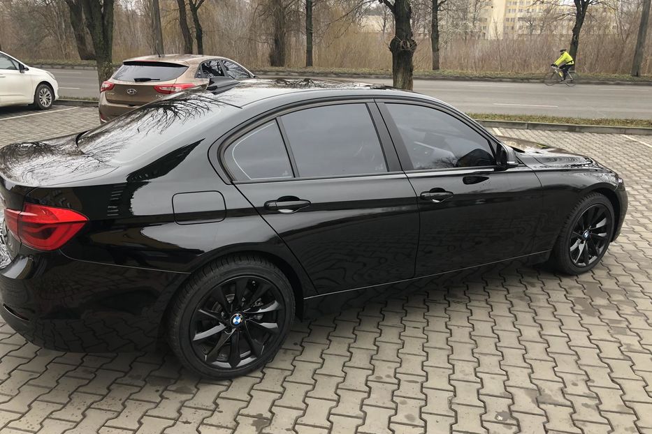 Продам BMW 320 М sport 2017 года в Луцке