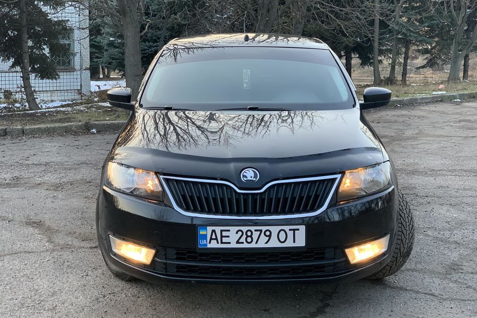 Продам Skoda Rapid 2013 года в г. Кривой Рог, Днепропетровская область