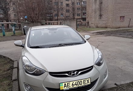 Продам Hyundai Elantra 2012 года в г. Кривой Рог, Днепропетровская область