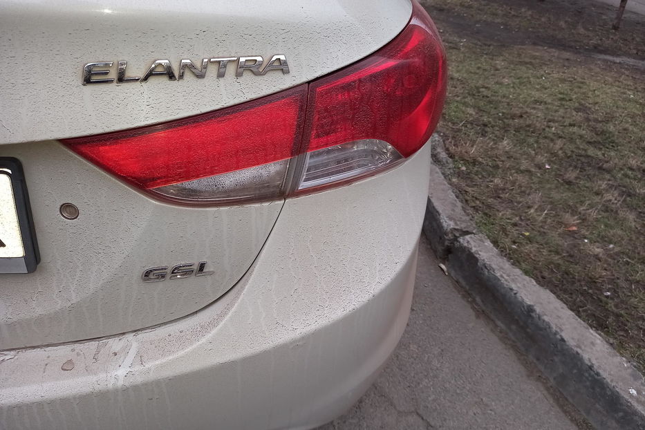 Продам Hyundai Elantra 2012 года в г. Кривой Рог, Днепропетровская область