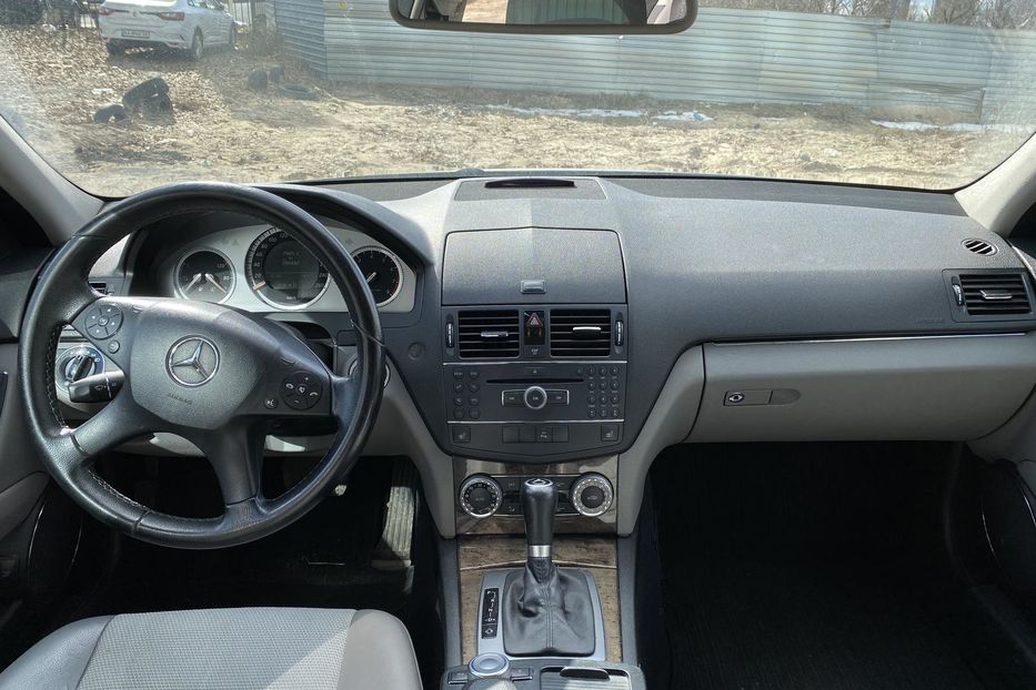 Продам Mercedes-Benz C-Class c 200 kompressor 2007 года в Киеве