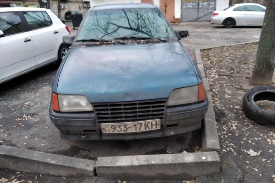 Продам Opel Kadett ss 1986 года в г. Коростень, Житомирская область