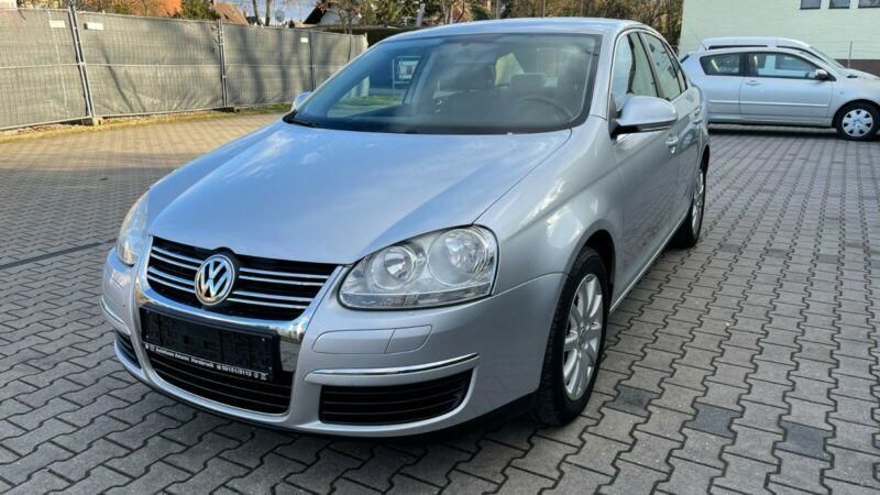 Продам Volkswagen Jetta 2005 года в г. Межгорье, Закарпатская область