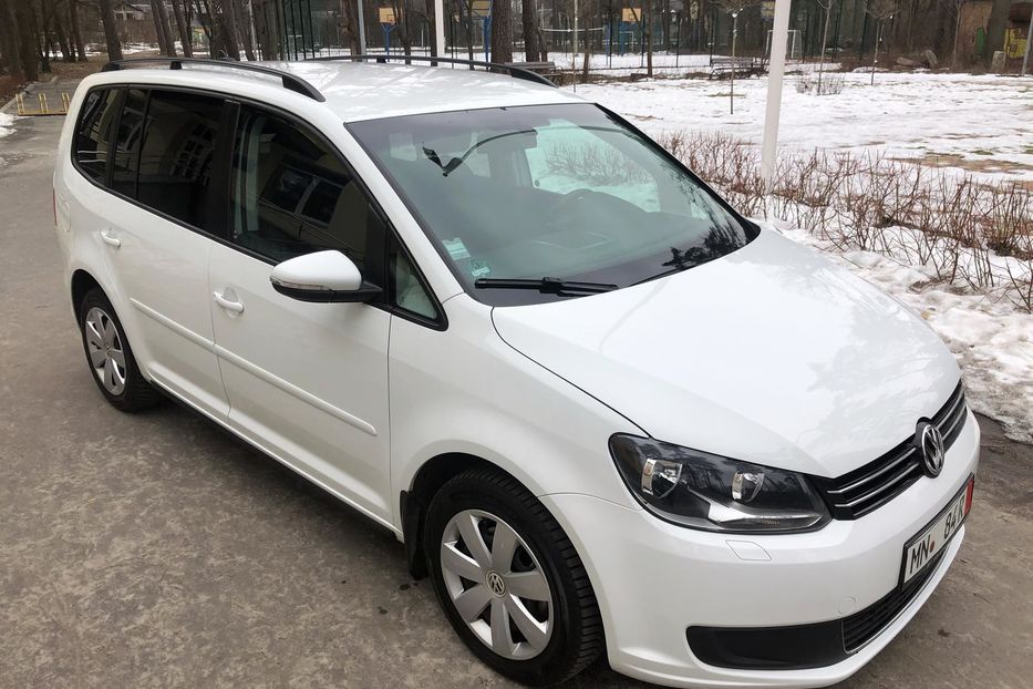 Продам Volkswagen Touran Bluemotion 2015 года в Киеве