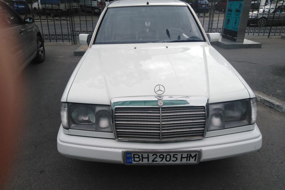 Продам Mercedes-Benz X-Class 124 1990 года в Одессе