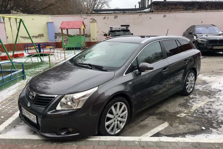 Продам Toyota Avensis 2010 года в Тернополе