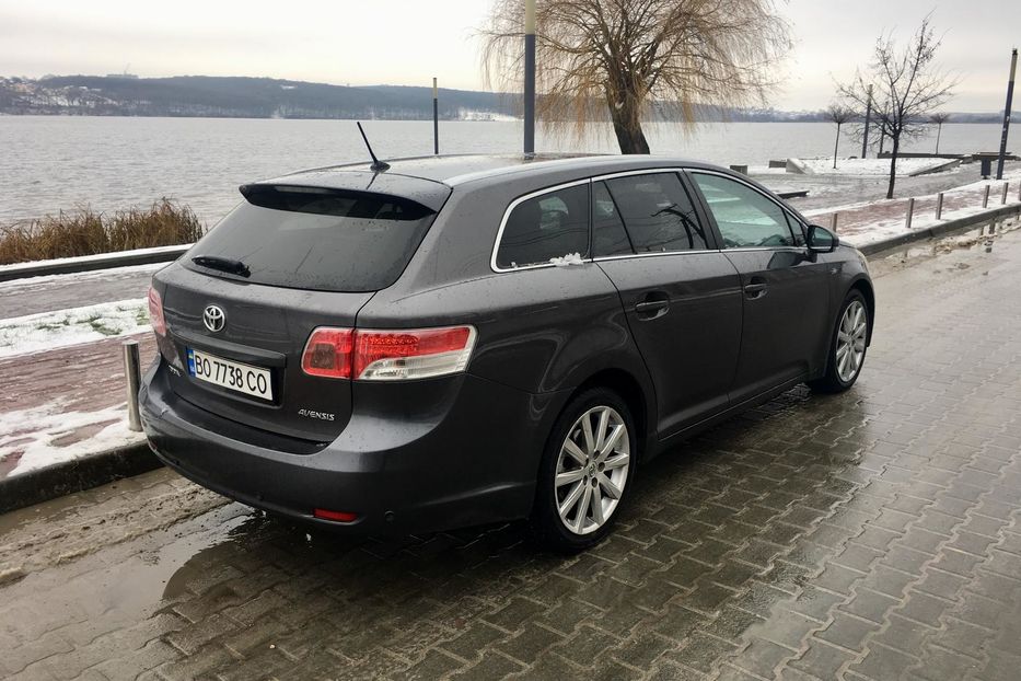 Продам Toyota Avensis 2010 года в Тернополе