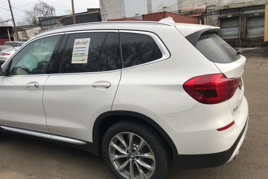 Продам BMW X3 2019 года в Киеве