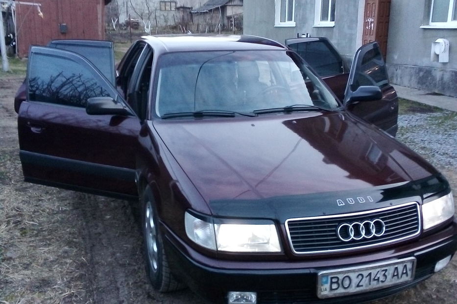 Продам Audi 100 Ауді 100 с4  1991 года в Черновцах