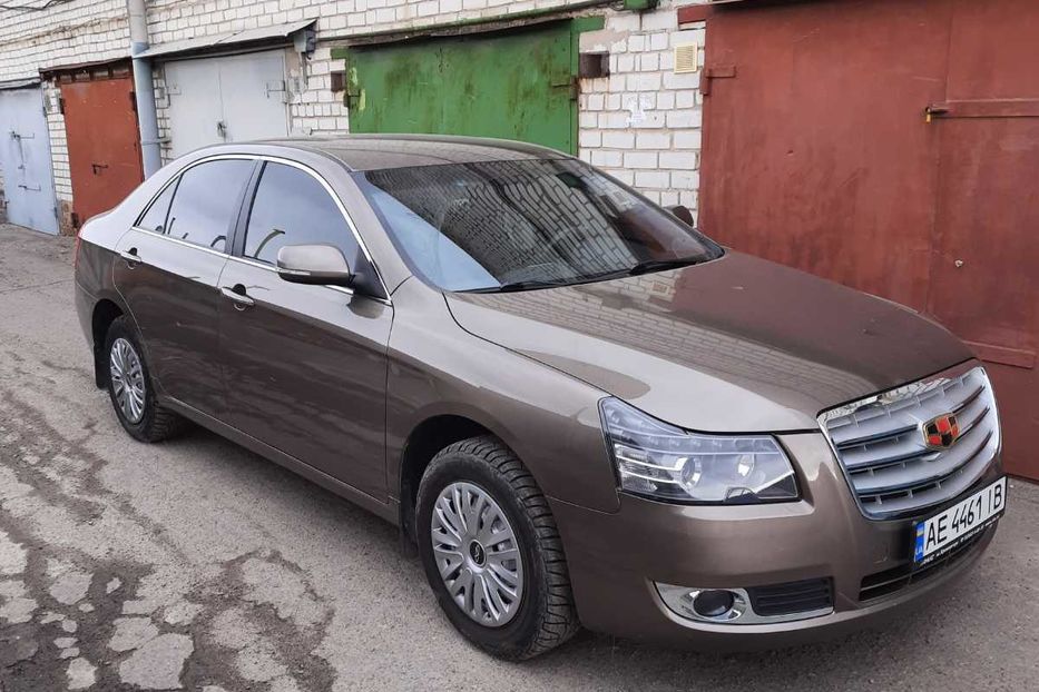 Продам Geely Emgrand 8 2014 года в Днепре