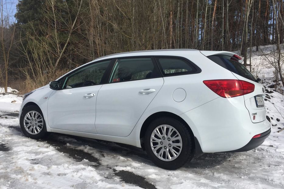 Продам Kia Ceed Kia Ceed SportyWagon  2017 года в Киеве