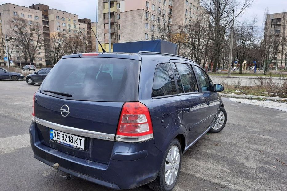 Продам Opel Zafira B 2010 года в Киеве