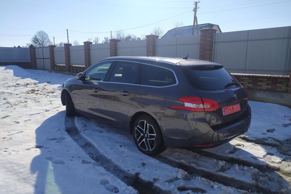 Продам Peugeot 308 Alure 2015 года в г. Дубно, Ровенская область