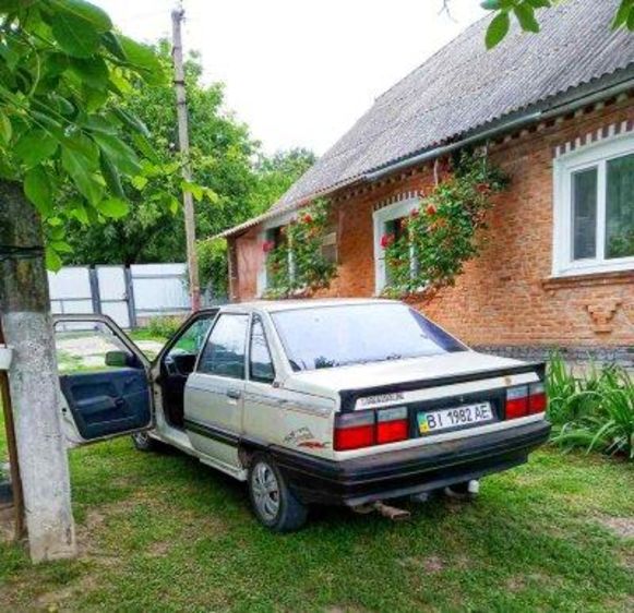 Продам Renault 21 1989 года в г. Лубны, Полтавская область