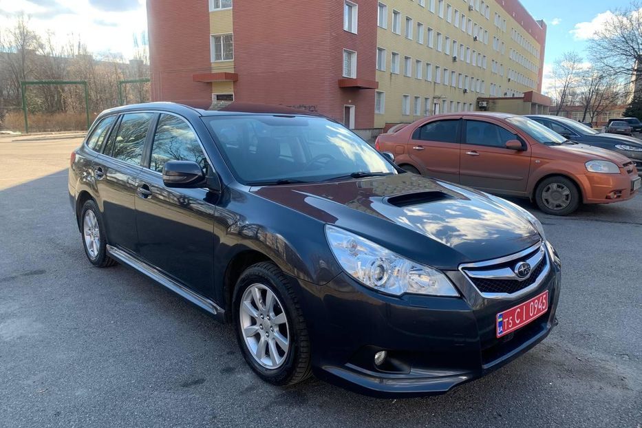 Продам Subaru Legacy 2010 года в Днепре