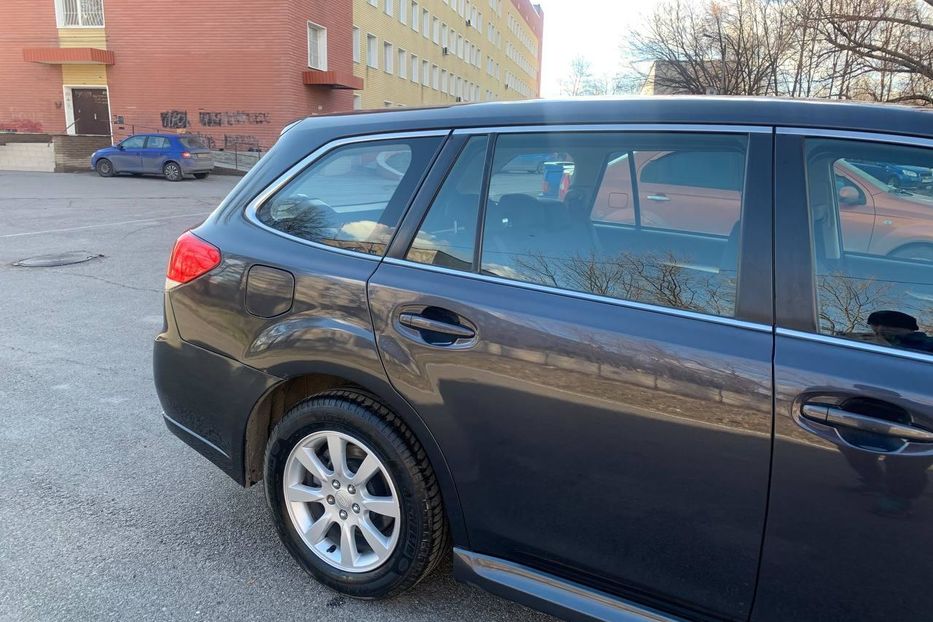 Продам Subaru Legacy 2010 года в Днепре