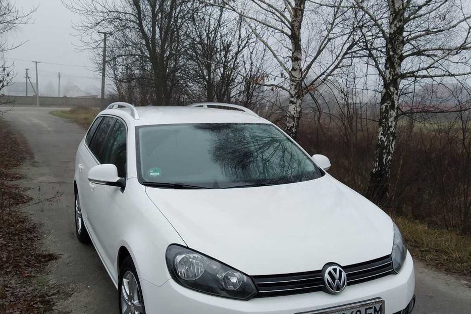Продам Volkswagen Golf  VI 2011 года в г. Олевск, Житомирская область