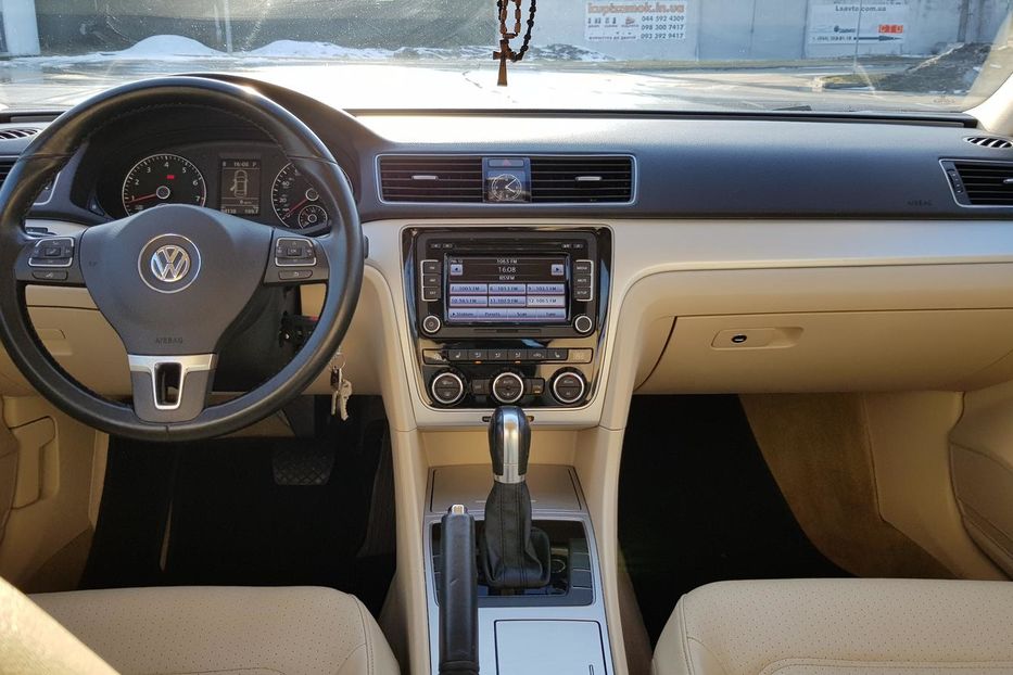 Продам Volkswagen Passat B7 PASSAT SE 2.5 (B7) 2011 года в Киеве