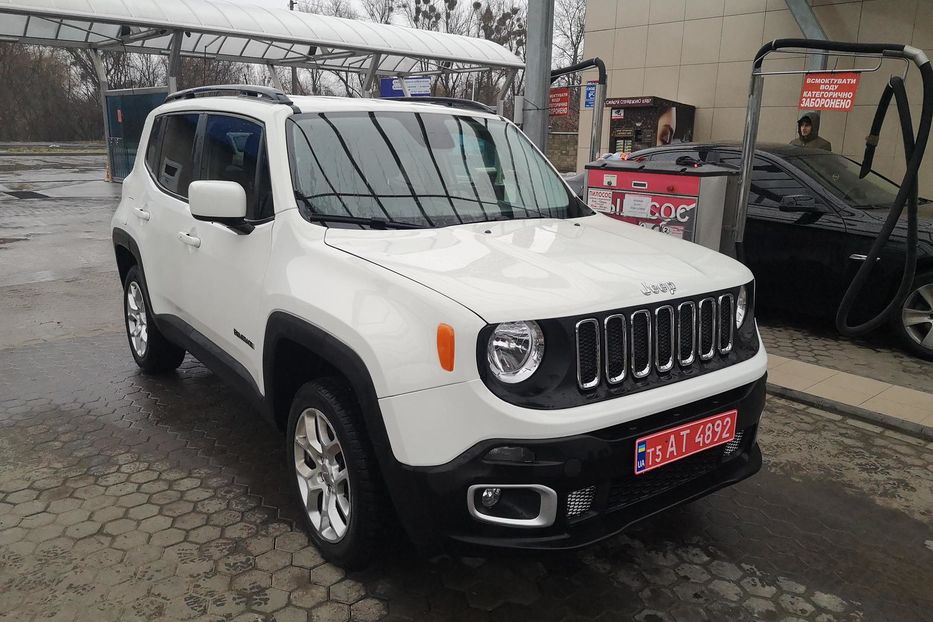 Продам Jeep Renegade Latitude 2017 года в Луцке