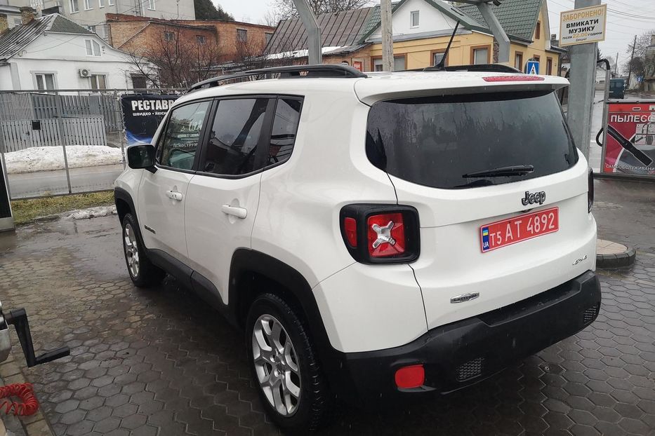 Продам Jeep Renegade Latitude 2017 года в Луцке