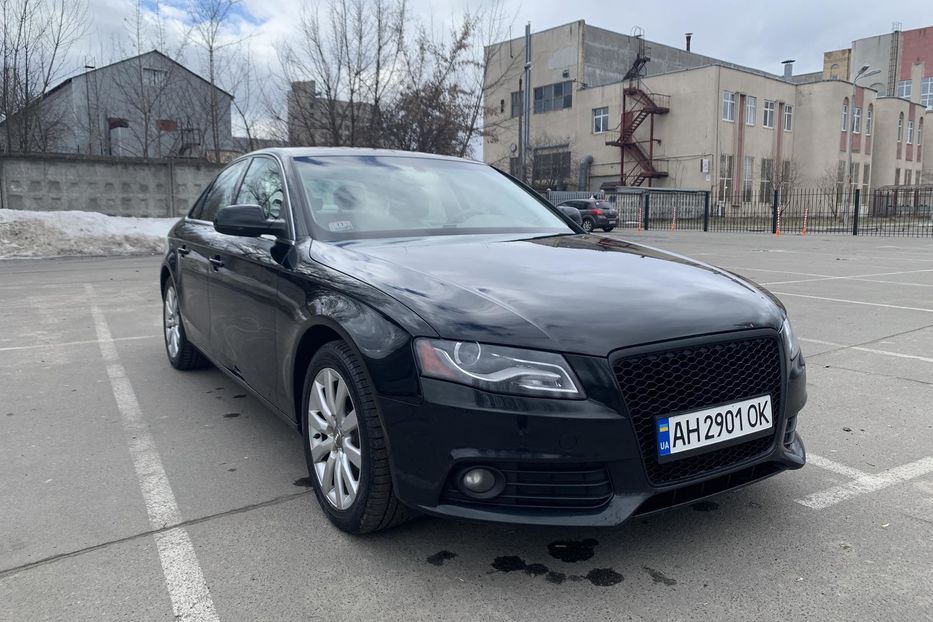 Продам Audi A4 B8 Premium PLUS 2011 года в Киеве