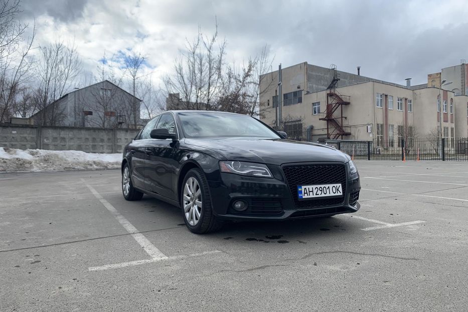 Продам Audi A4 B8 Premium PLUS 2011 года в Киеве