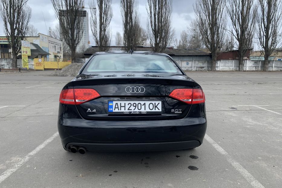 Продам Audi A4 B8 Premium PLUS 2011 года в Киеве