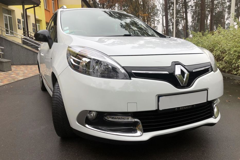 Продам Renault Grand Scenic BOSE 2013 года в Киеве