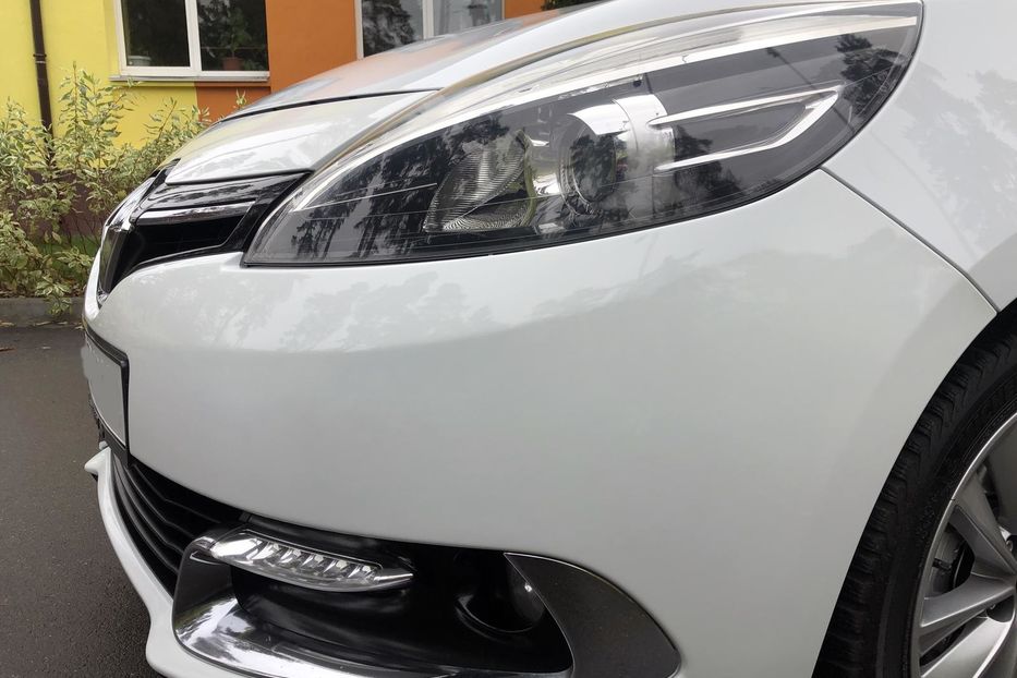 Продам Renault Grand Scenic BOSE 2013 года в Киеве